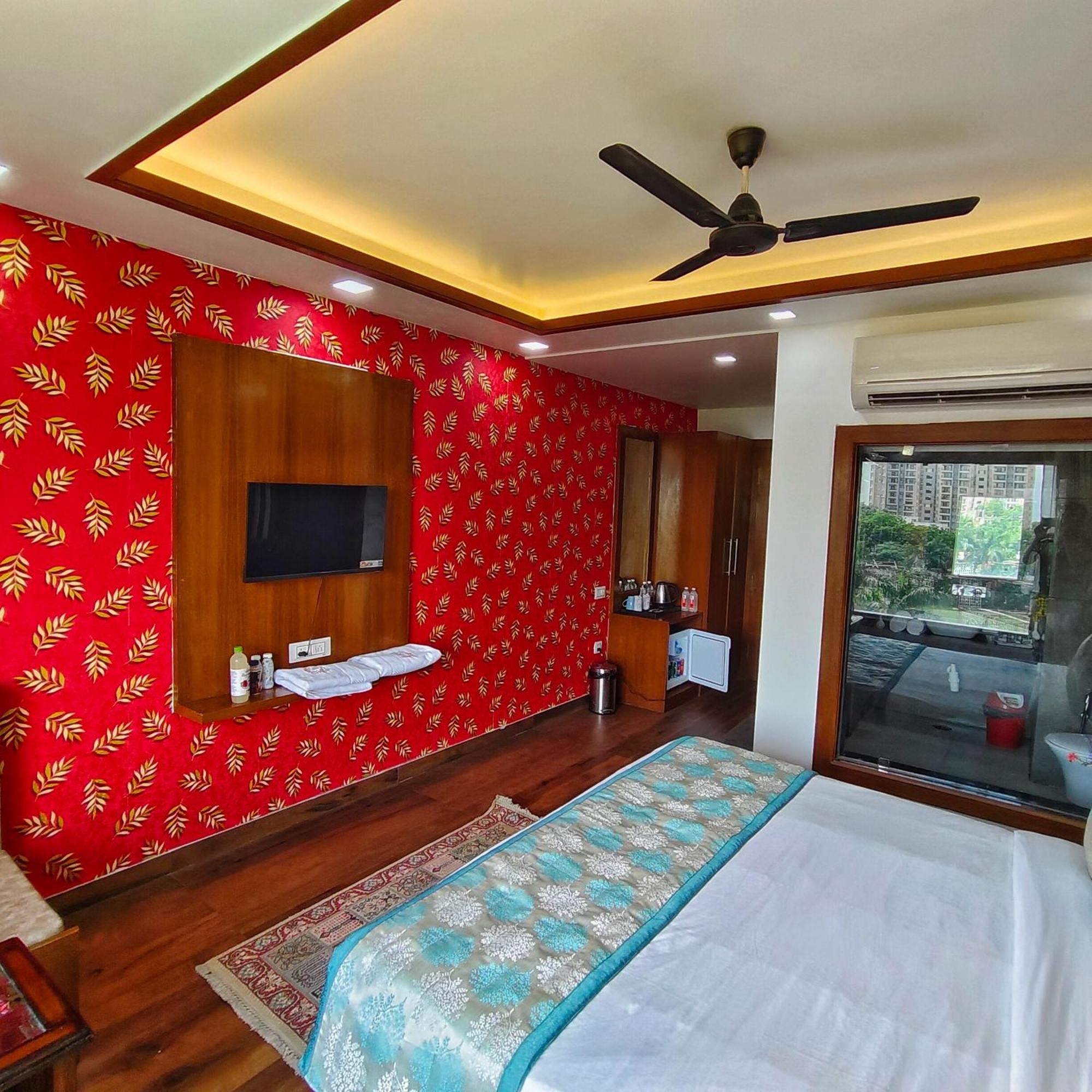Rich Grand Hotel Агра Экстерьер фото